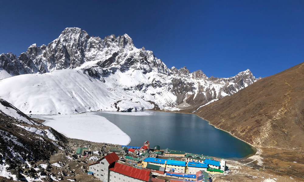 Gokyo Lakes Trek – 13 Days